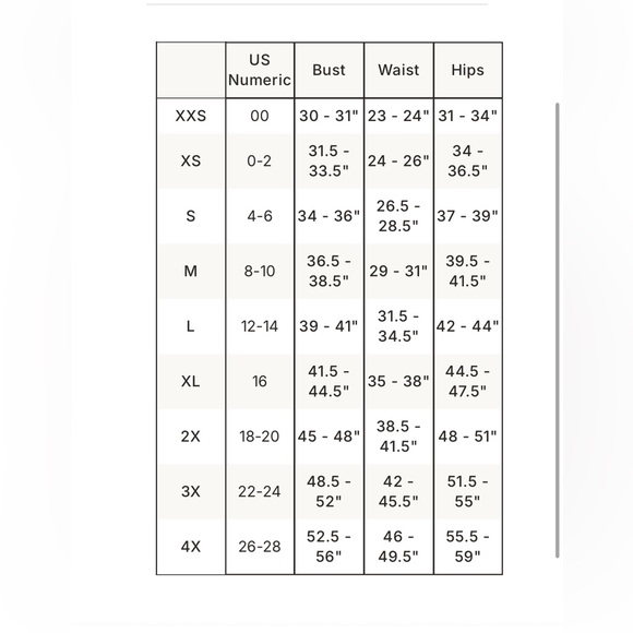 Skims x Nike Ribbed Seamless Cami - Picture 9 of 10